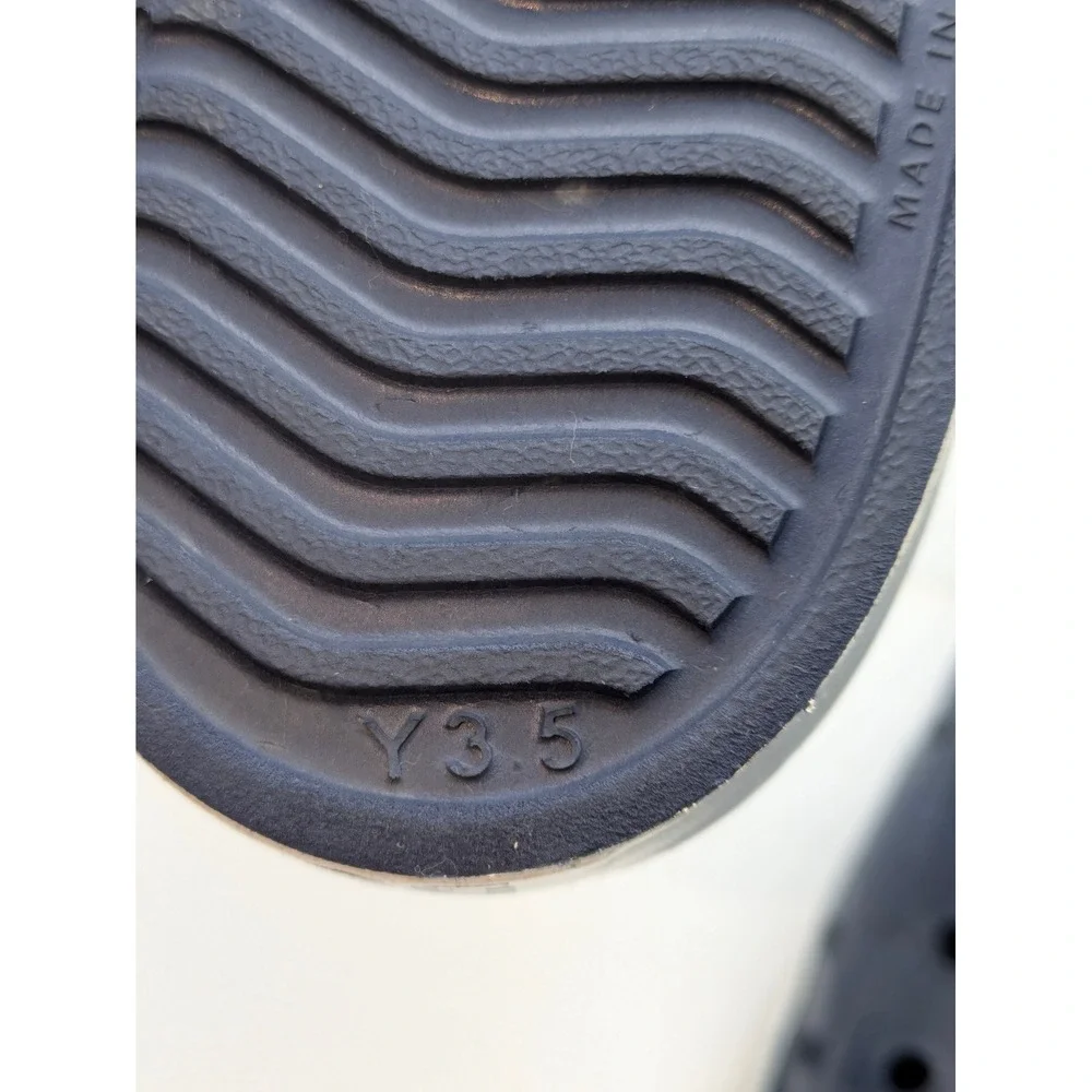 DSG Slip On Water Shoes Youth Size 3.5 Navy Blue Lightweight Casual Shoes